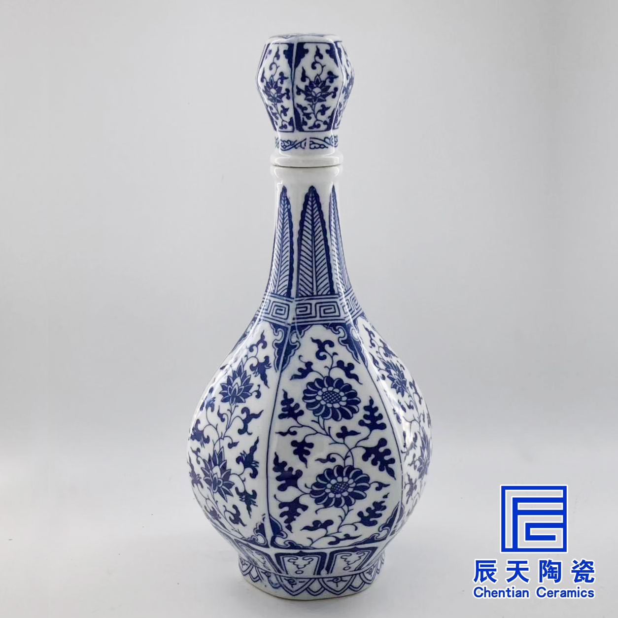 1斤青花陶瓷叼嘿APP下载大全免费观看