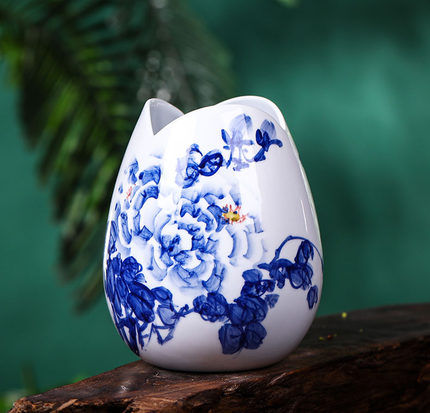 青花瓷叼嘿免费视频定製